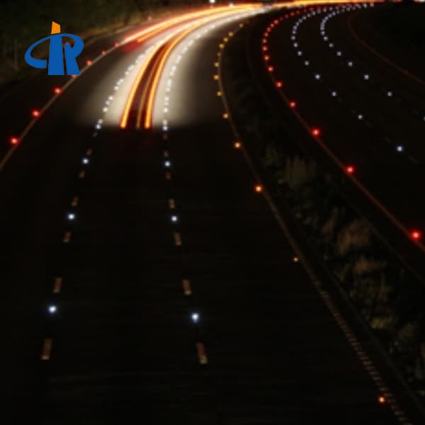 <h3>Amber useful solar road stud reflector For Pedestrian</h3>
